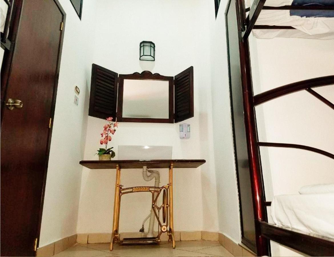 סנטה אנה Hostal Las Puertas מראה חיצוני תמונה
