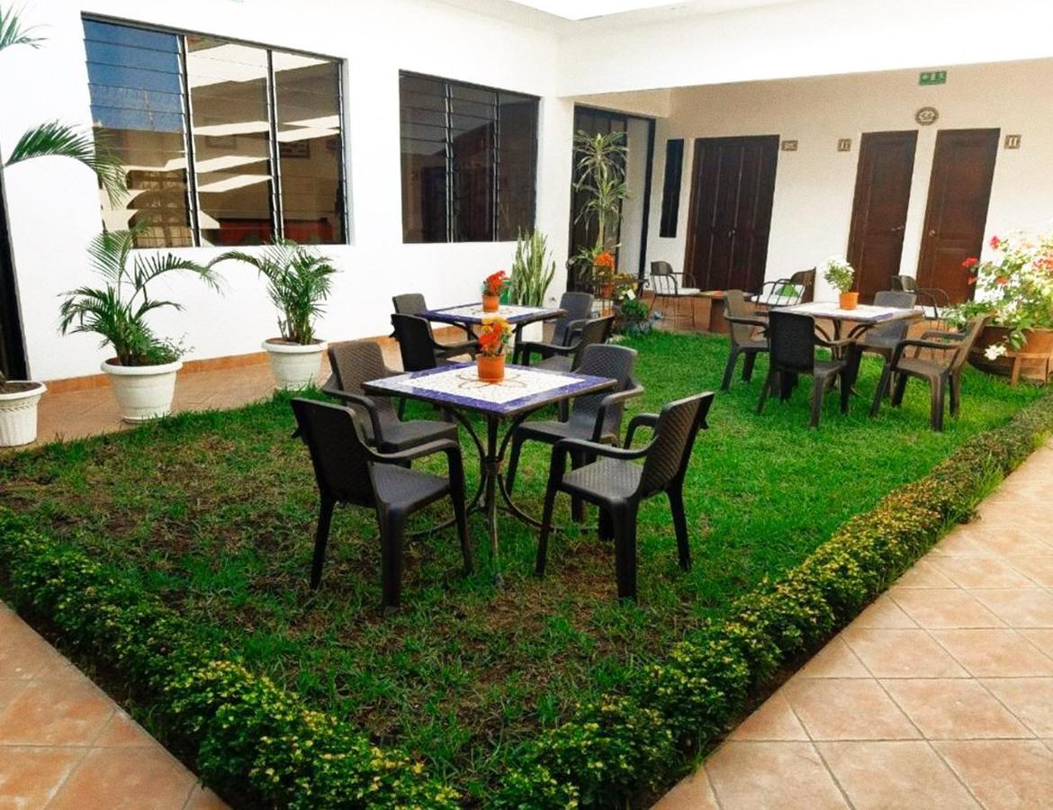 סנטה אנה Hostal Las Puertas מראה חיצוני תמונה