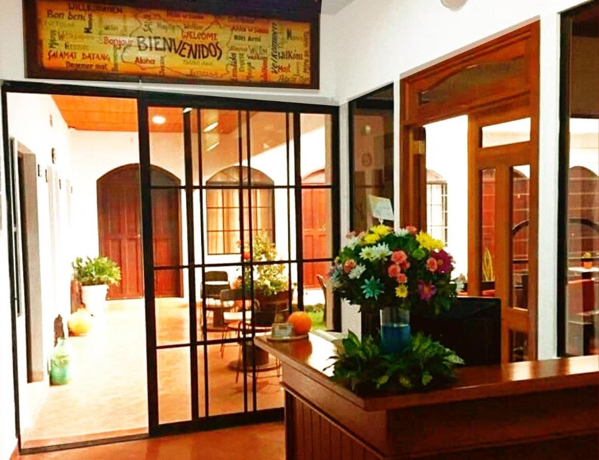 סנטה אנה Hostal Las Puertas מראה חיצוני תמונה