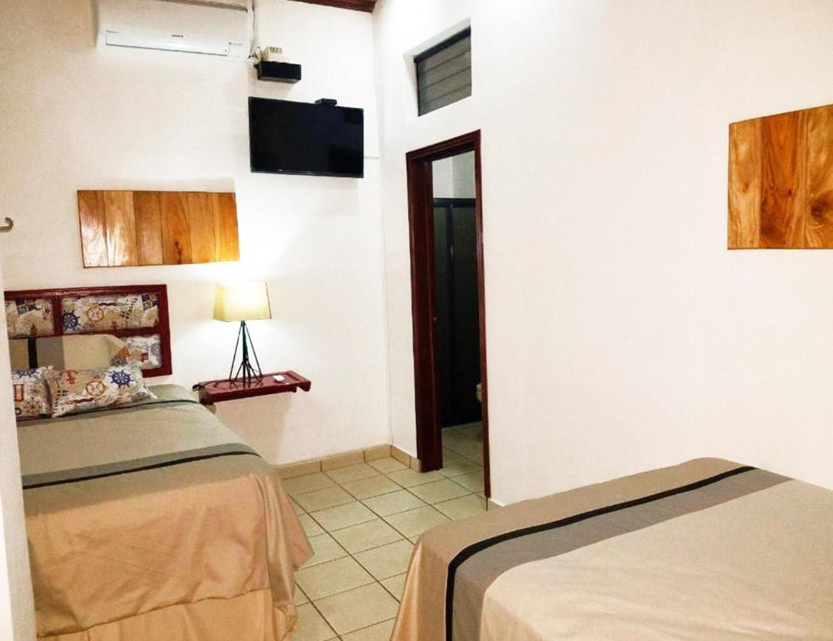 סנטה אנה Hostal Las Puertas מראה חיצוני תמונה