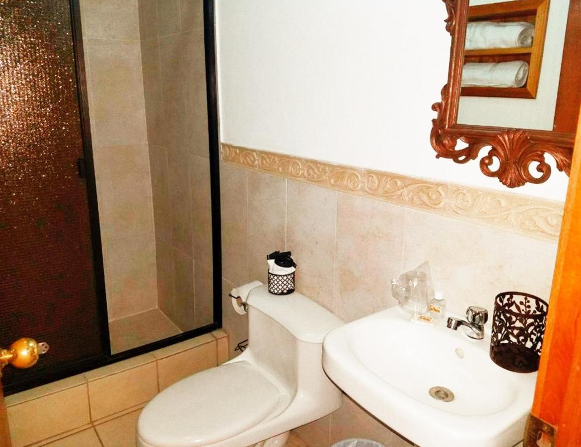 סנטה אנה Hostal Las Puertas מראה חיצוני תמונה