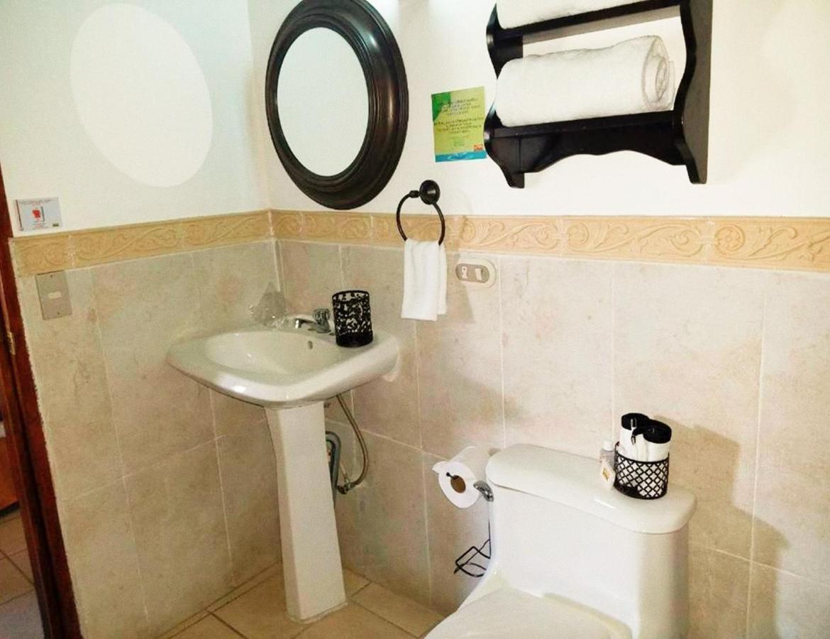 סנטה אנה Hostal Las Puertas מראה חיצוני תמונה