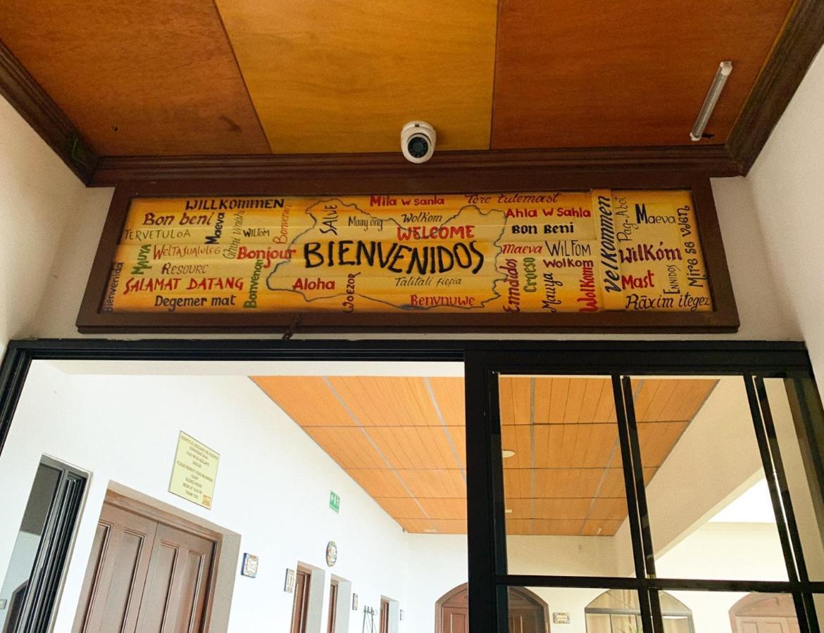 סנטה אנה Hostal Las Puertas מראה חיצוני תמונה